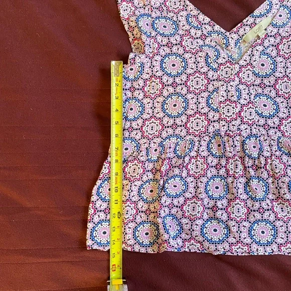 Loft Floral Pink and Blue Women's Peplum Top - Picture 5 of 6